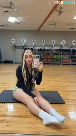 Ivyballl Onlyfans Leaks (24)