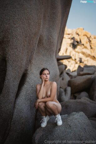 Hermione Potter Nude (11)